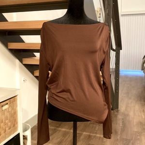 Reformation Asymmetrical Top